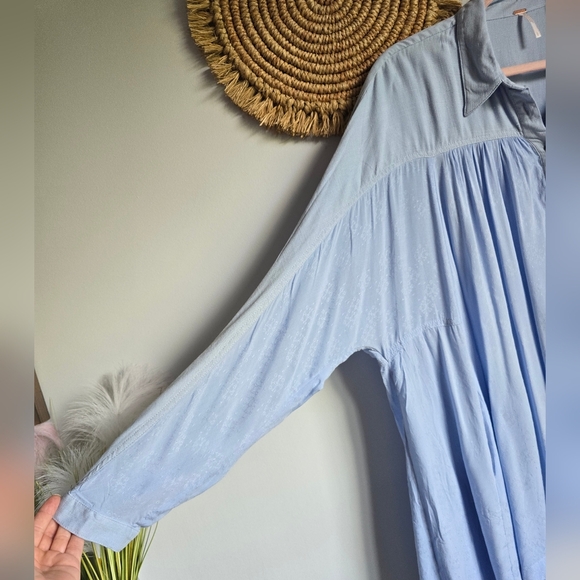 Free People Lovely Day Blue Oversized Jacquard Button Pocket Top, Size Large - Picture 9 of 15